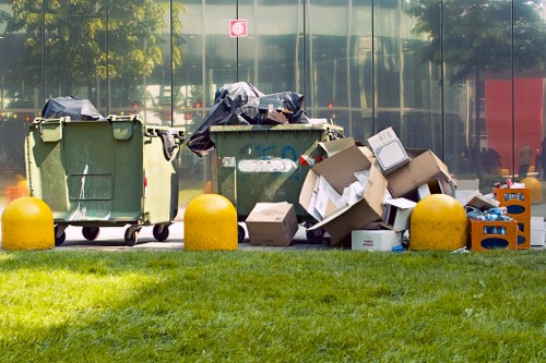 Choosing the right waste removal service