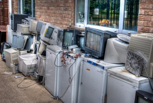 Residential clearance services in Osterley